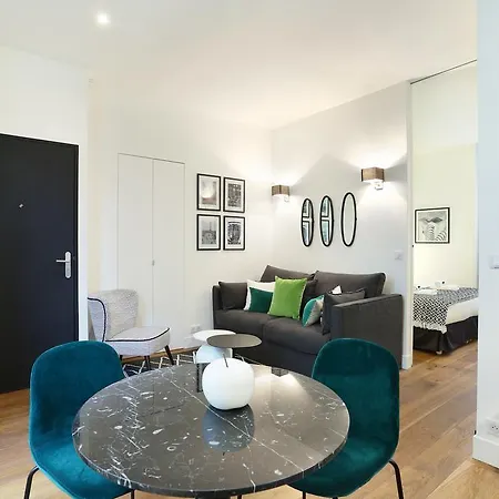 Rent A Room - Residence Blanche Paris Exterior photo